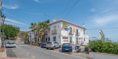 Hotel Bild Playamaro By Dorobe in Maro