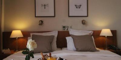 Hotel Bild Achillion in Athen