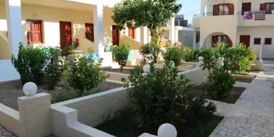 Chrysanthi Hotel - Studios & Apartments Pefkos in Pefki